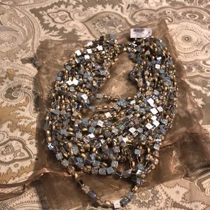 Ladies CHICO’S statement necklace.